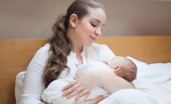 Arti Mimpi Gendong Bayi